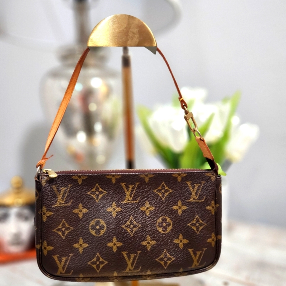 Louis Vuitton Pochette Brown Monogram Women's Bag